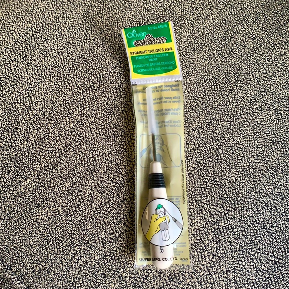 New Clover Straight Tailors Awl (485/W)
